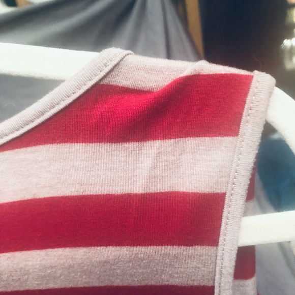 Size L Verve Ami sleeveless shirt. - Picture 6 of 7